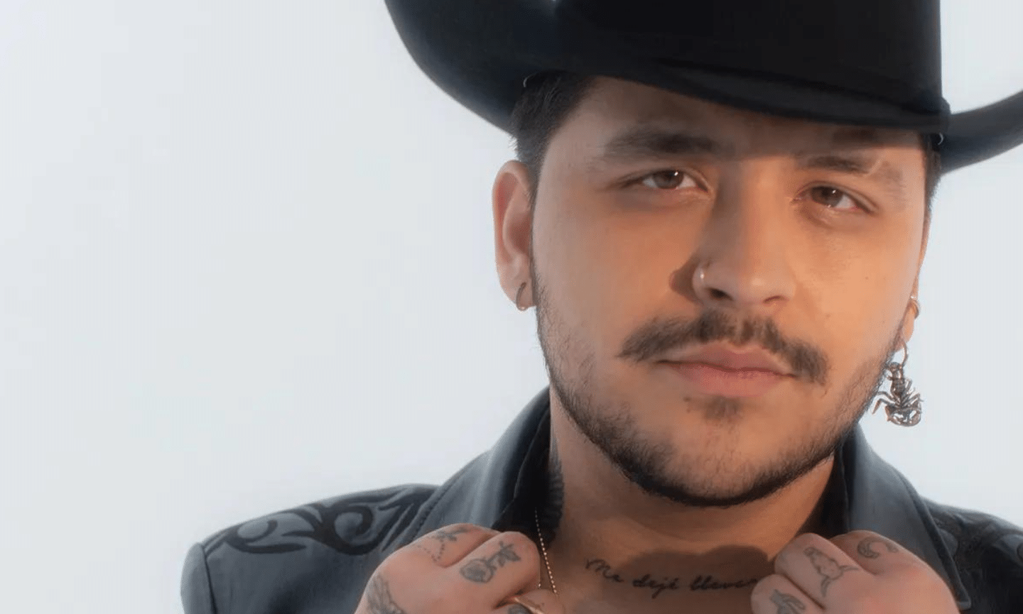 Christian Nodal lanza homenaje a Vicente Fernández￼